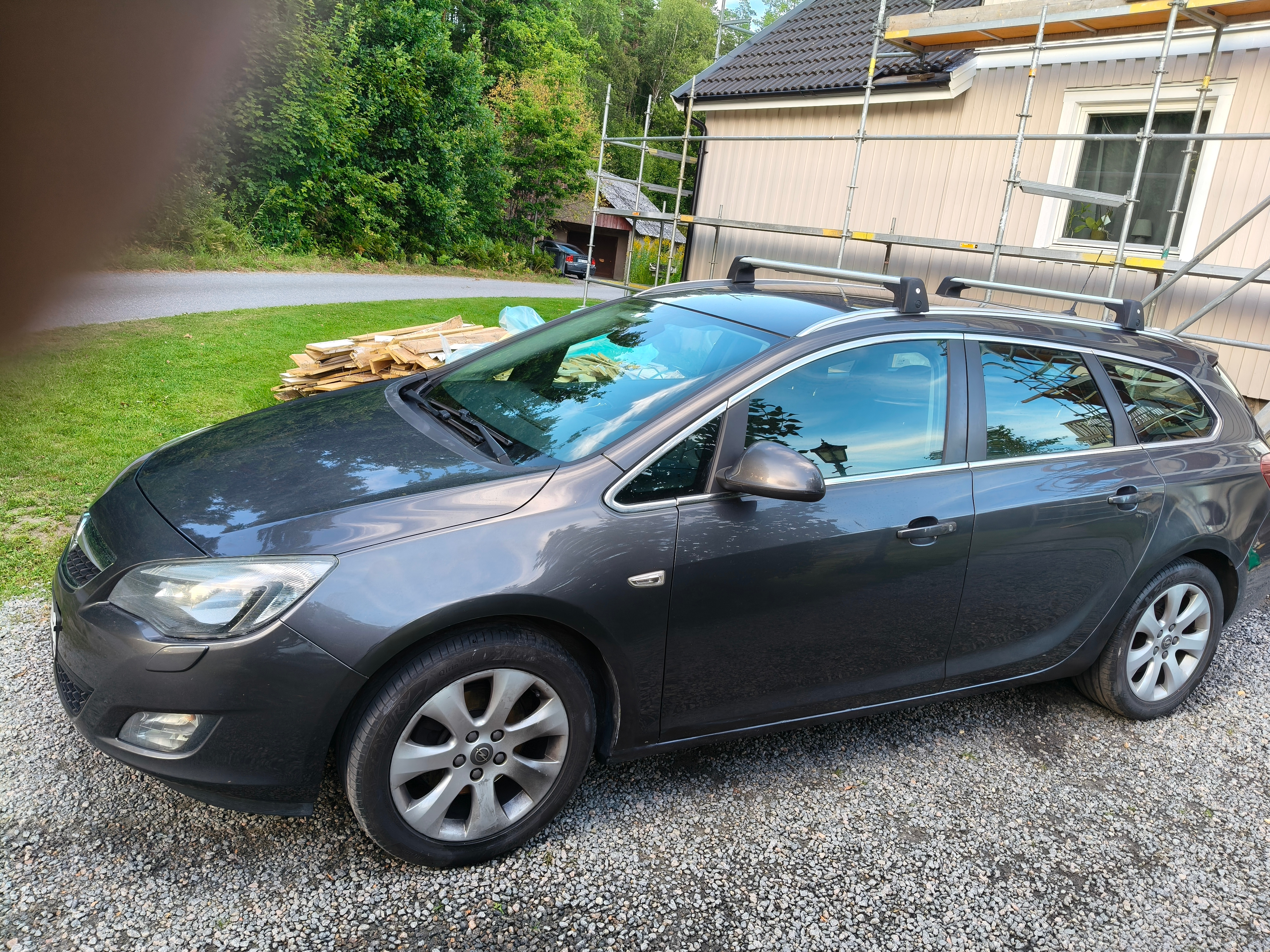 Opel Astra 2012, bild 2/5
