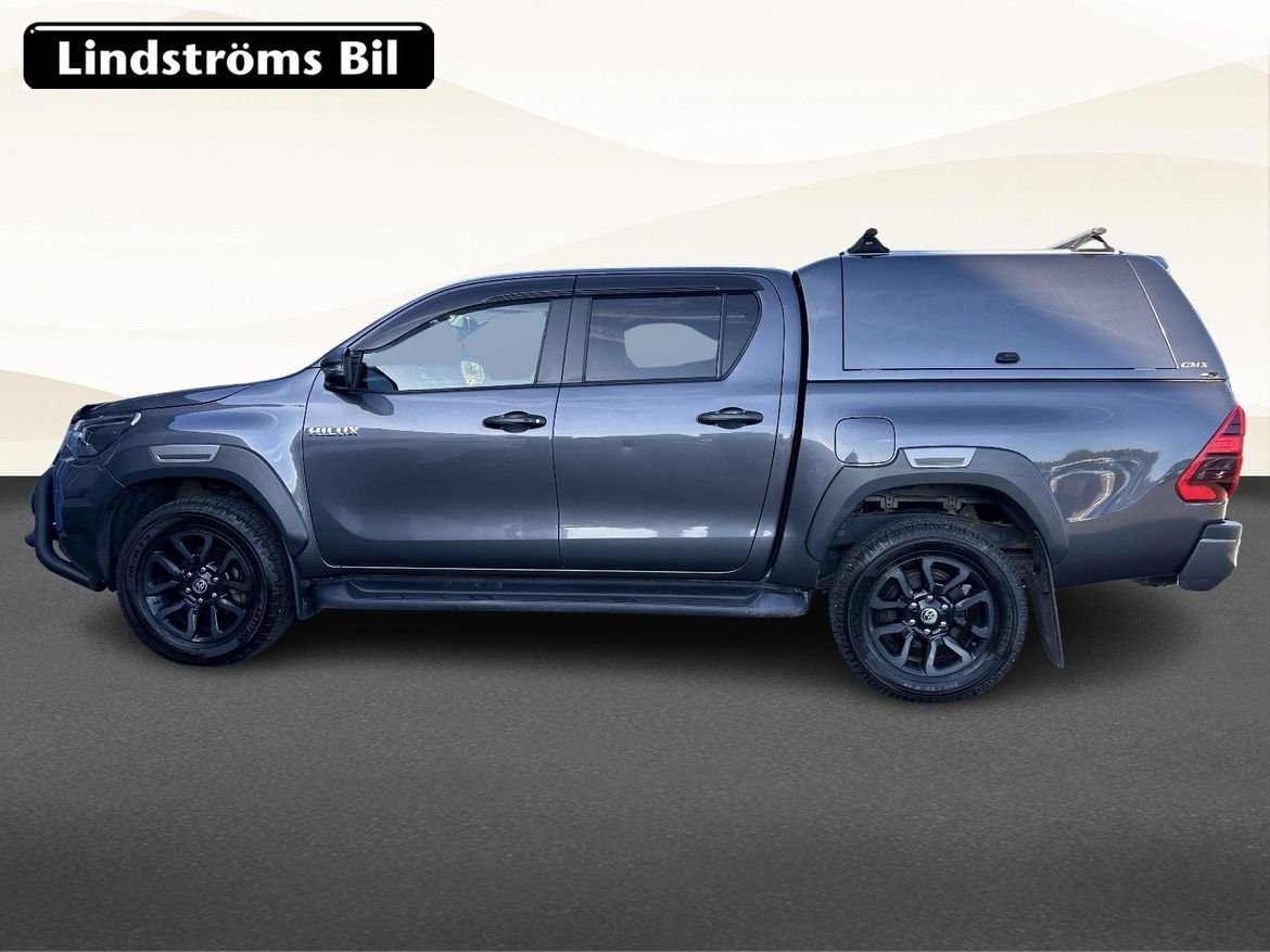 Toyota HiLux 2023, bild 6/19