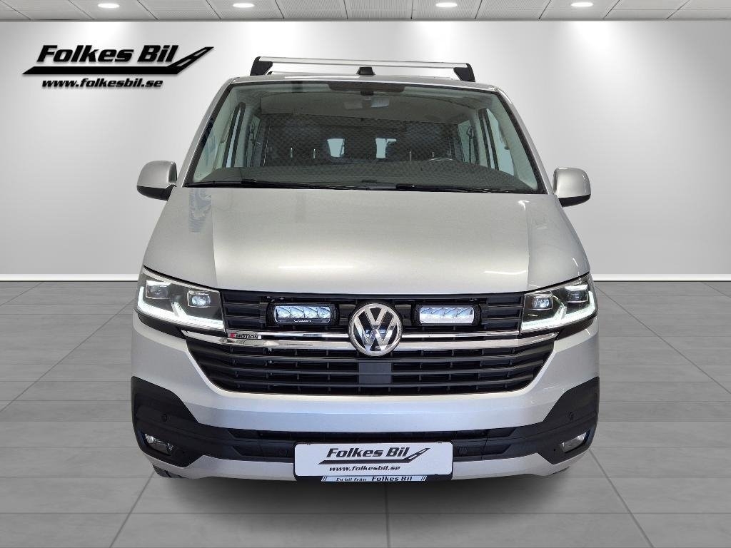Volkswagen Transporter 2024, bild 2/10