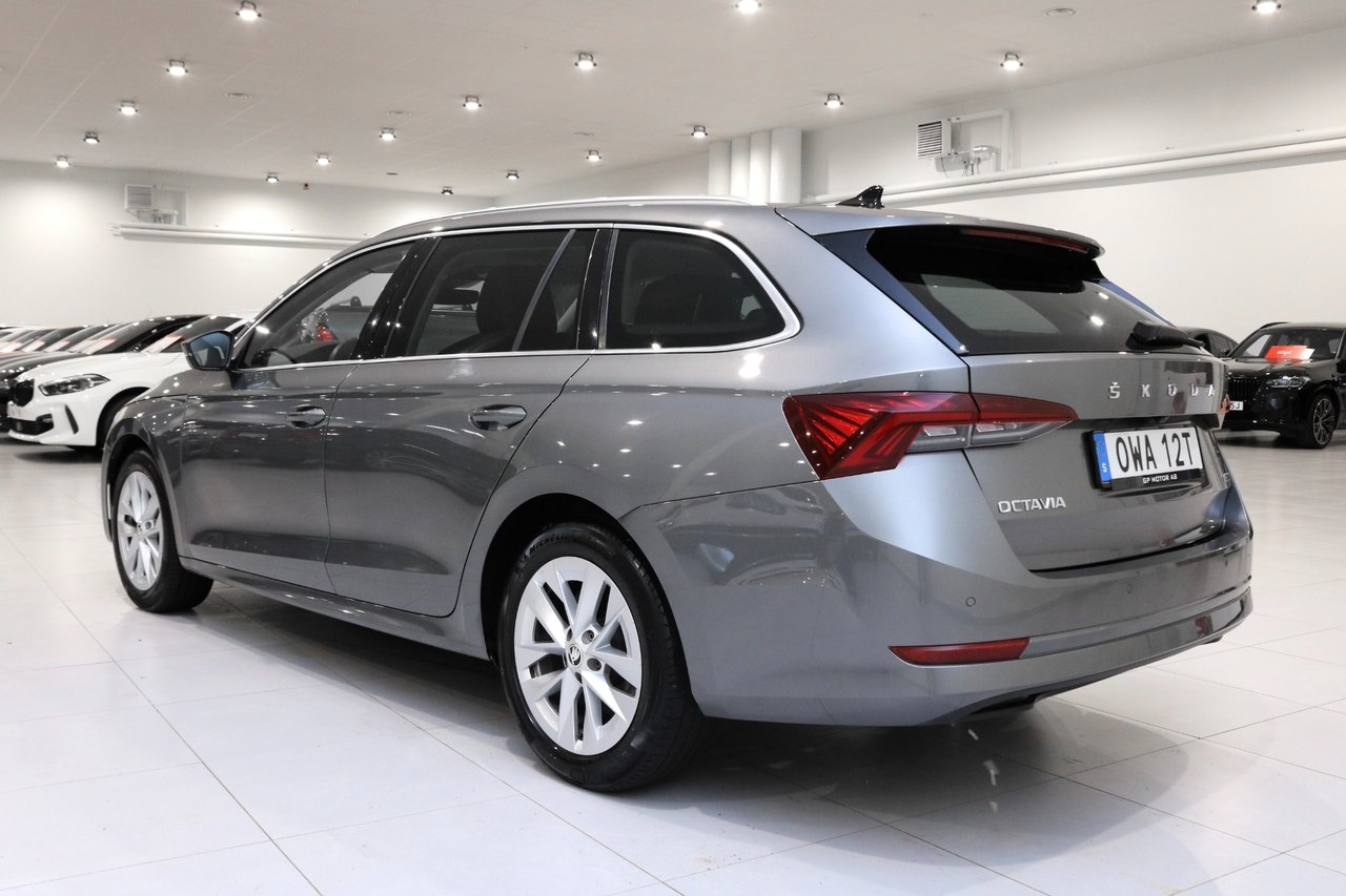 Skoda Octavia 2023, bild 5/10