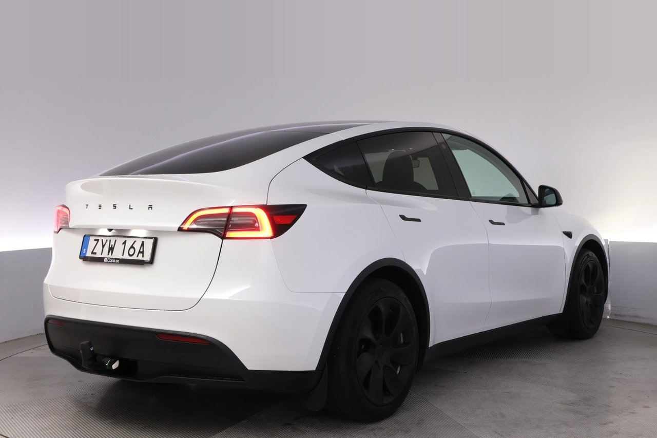 Tesla Model Y 2023, bild 5/10
