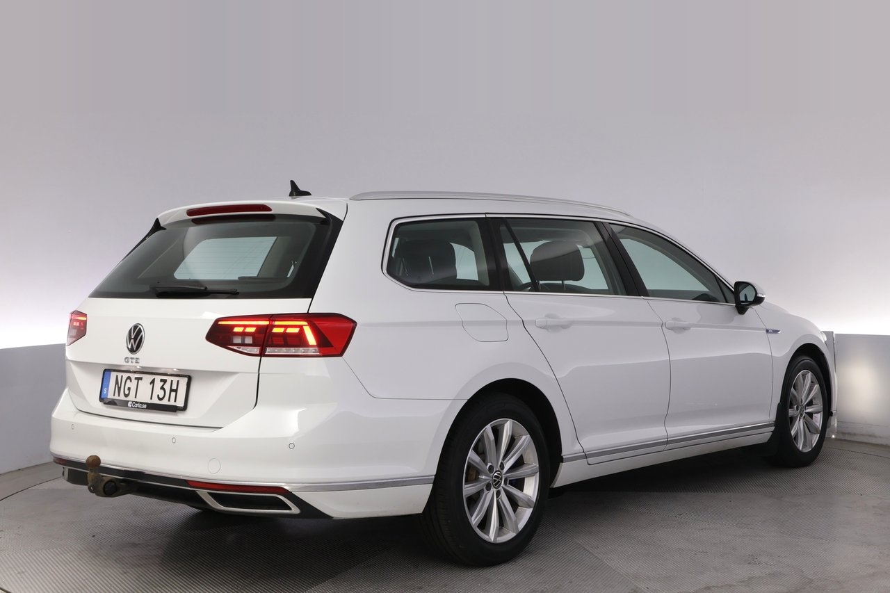 Volkswagen Passat Variant GTE Drag 2021, bild 5/10