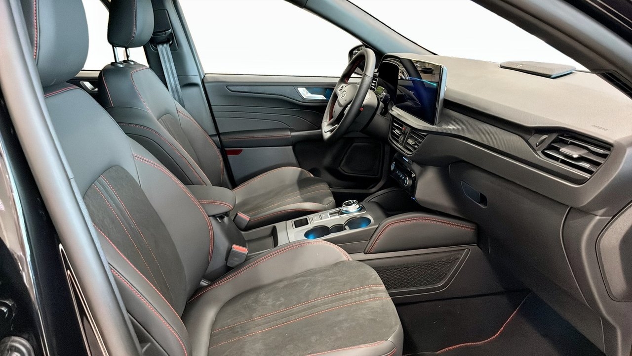 Ford Kuga ST-Line X 2026, bild 3/9