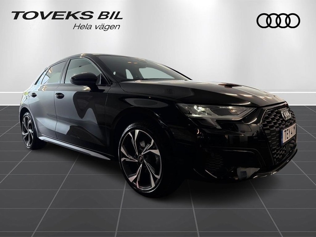 Audi A3 1,5 150hk 18" Bang & Olufsen 2024, bild 3/10