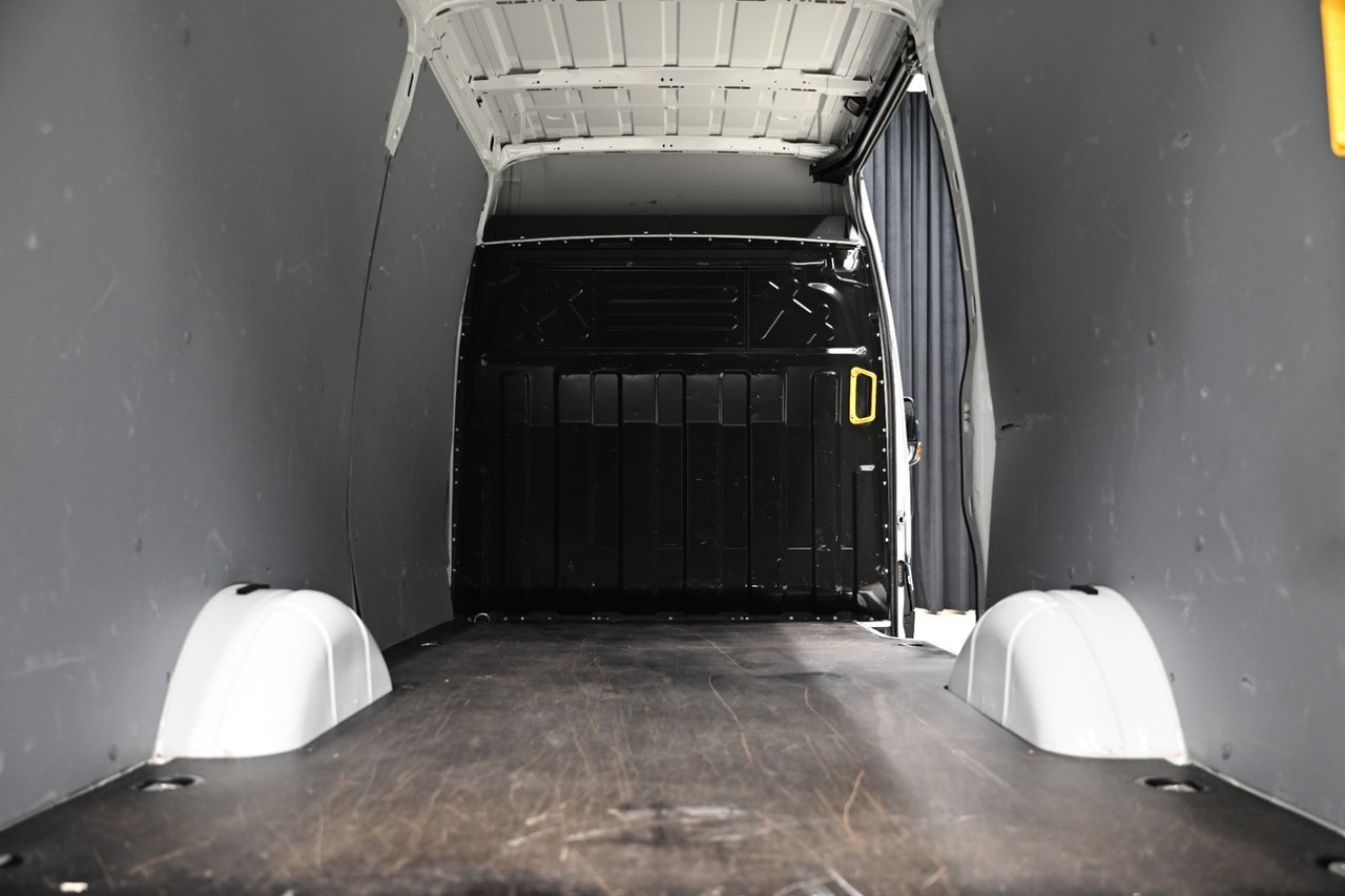 Iveco Daily 2.3 JTD 136HK L3H2 Automat 2023, bild 7/10