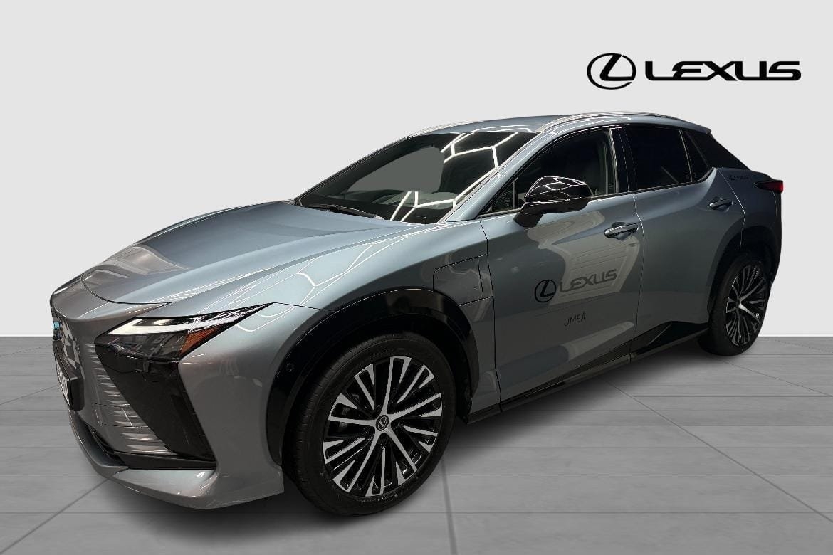 Lexus RZ