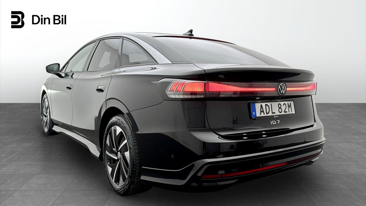 Volkswagen ID.7 Pro Exteriör Drag 2024, kuva 3/10