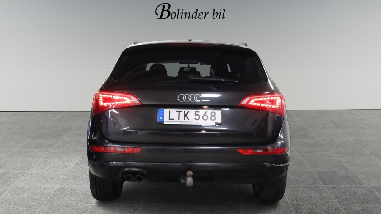 Audi Q5 2.0 TDI quattro S Tronic Design 2012, photo 5/10