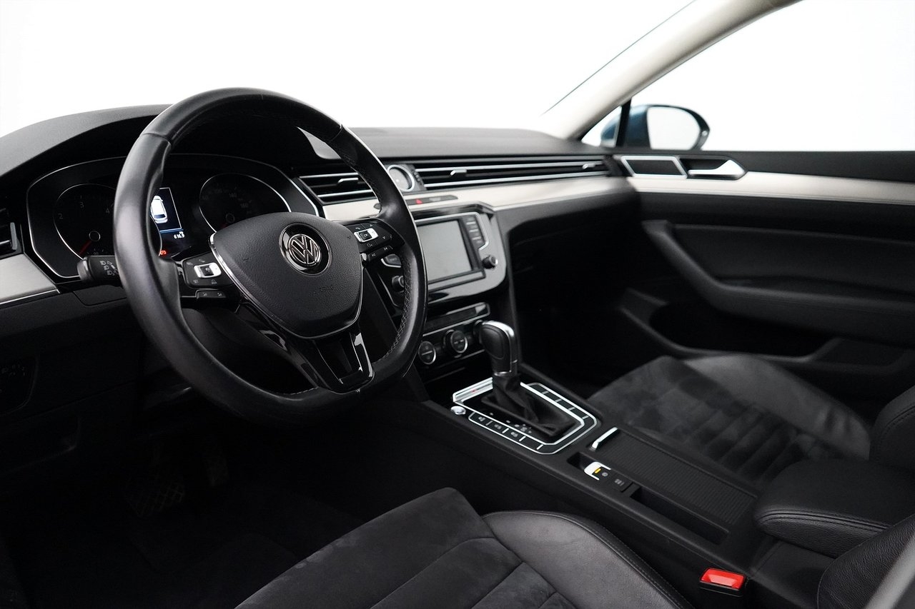 Volkswagen Passat 2017, bild 5/10