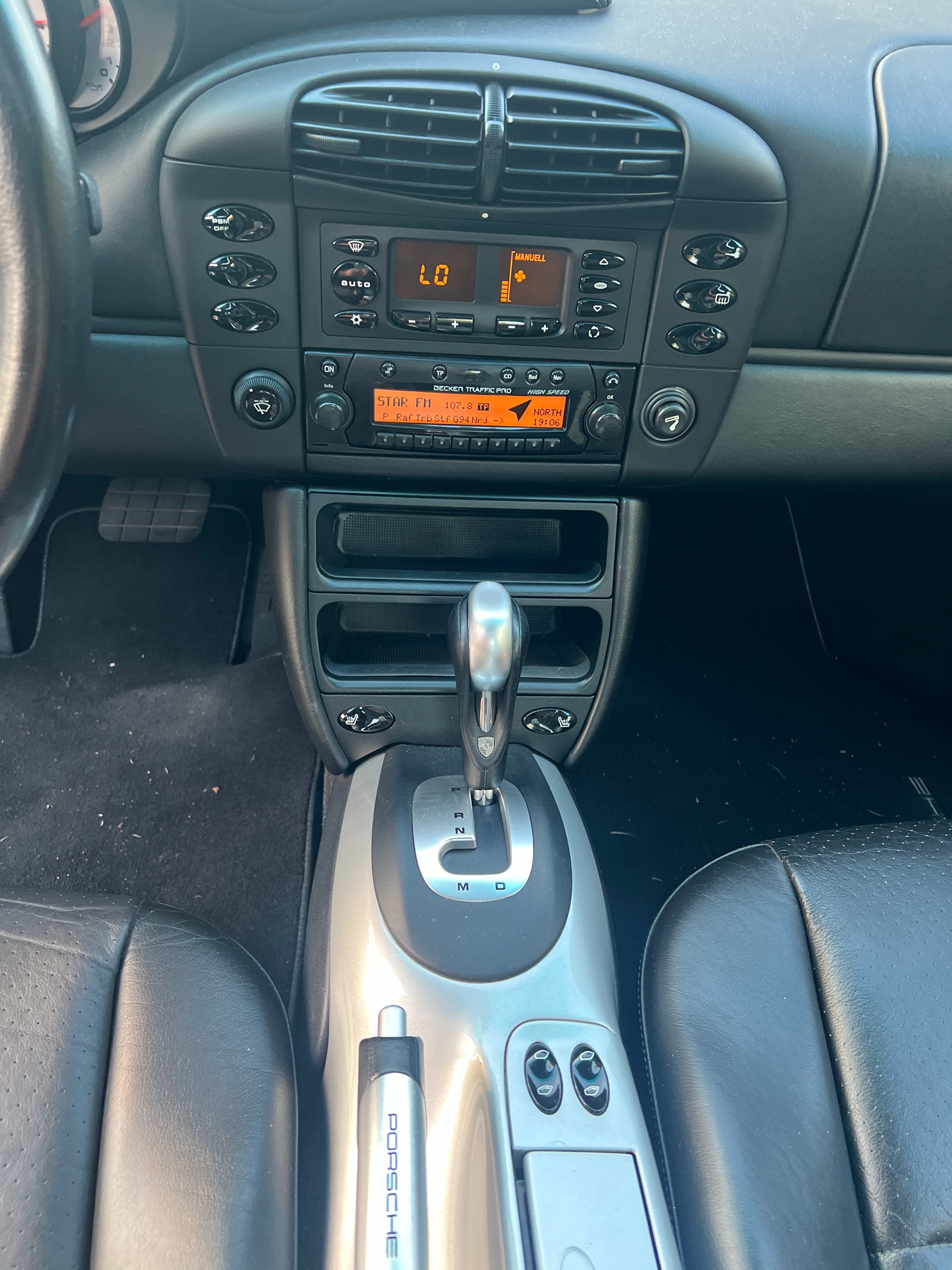 Porsche 911 Carrera 4 TipTronic S 2000, bild 7/8