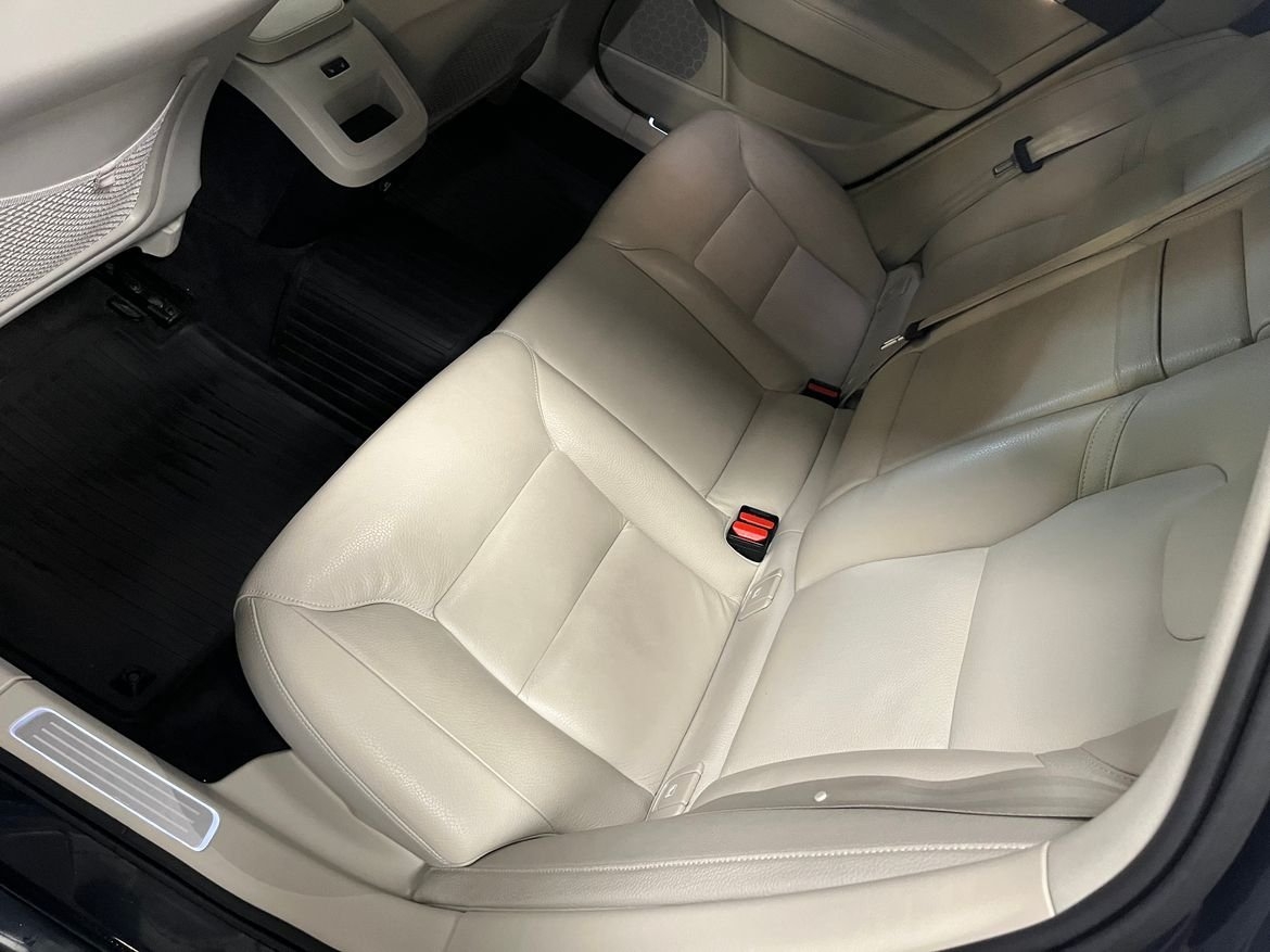 Volvo V90 D4 Momentum Advanced SE II 2020, bild 5/10