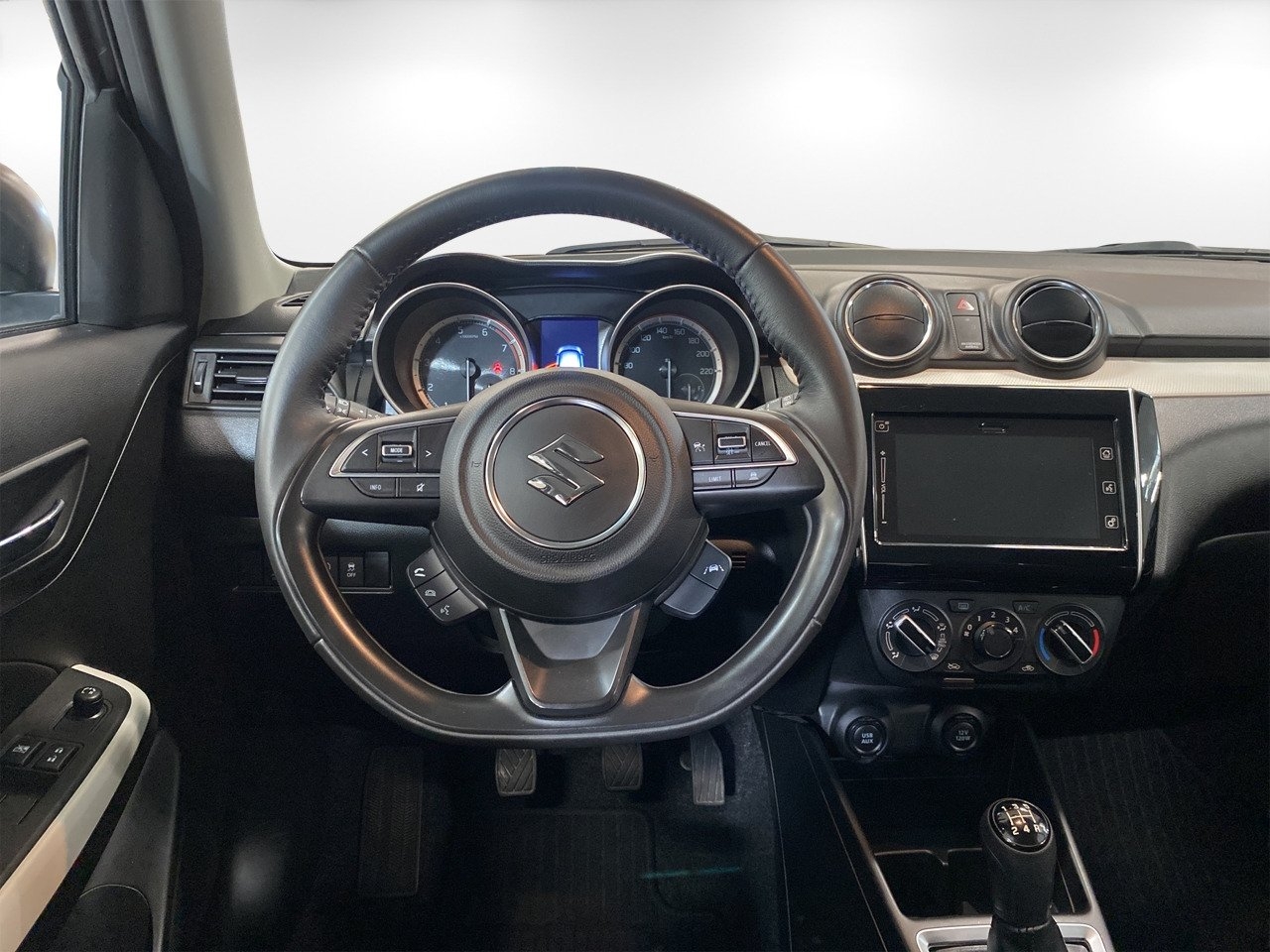 Suzuki Swift Hybrid Euro 6 2024, bild 7/9