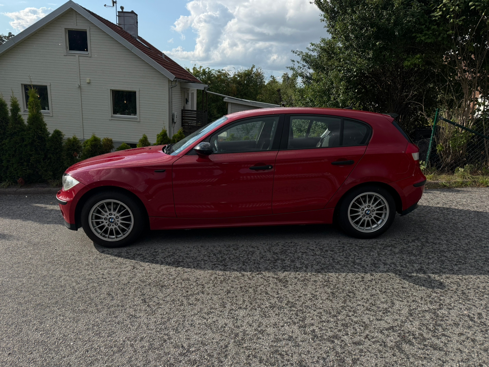 BMW 118 i Manuell 2007, bild 2/7