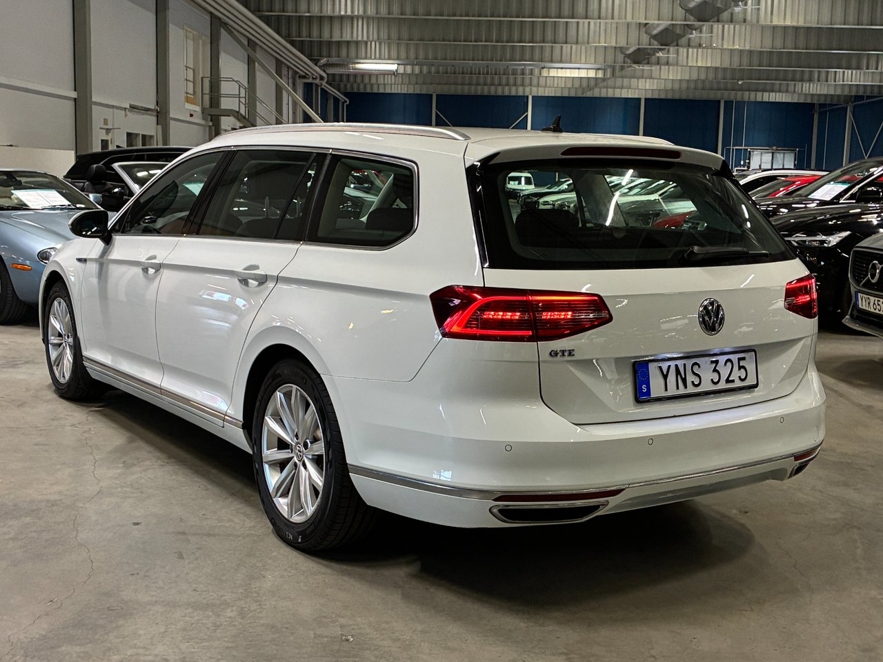 Volkswagen Passat 2018, bild 4/10