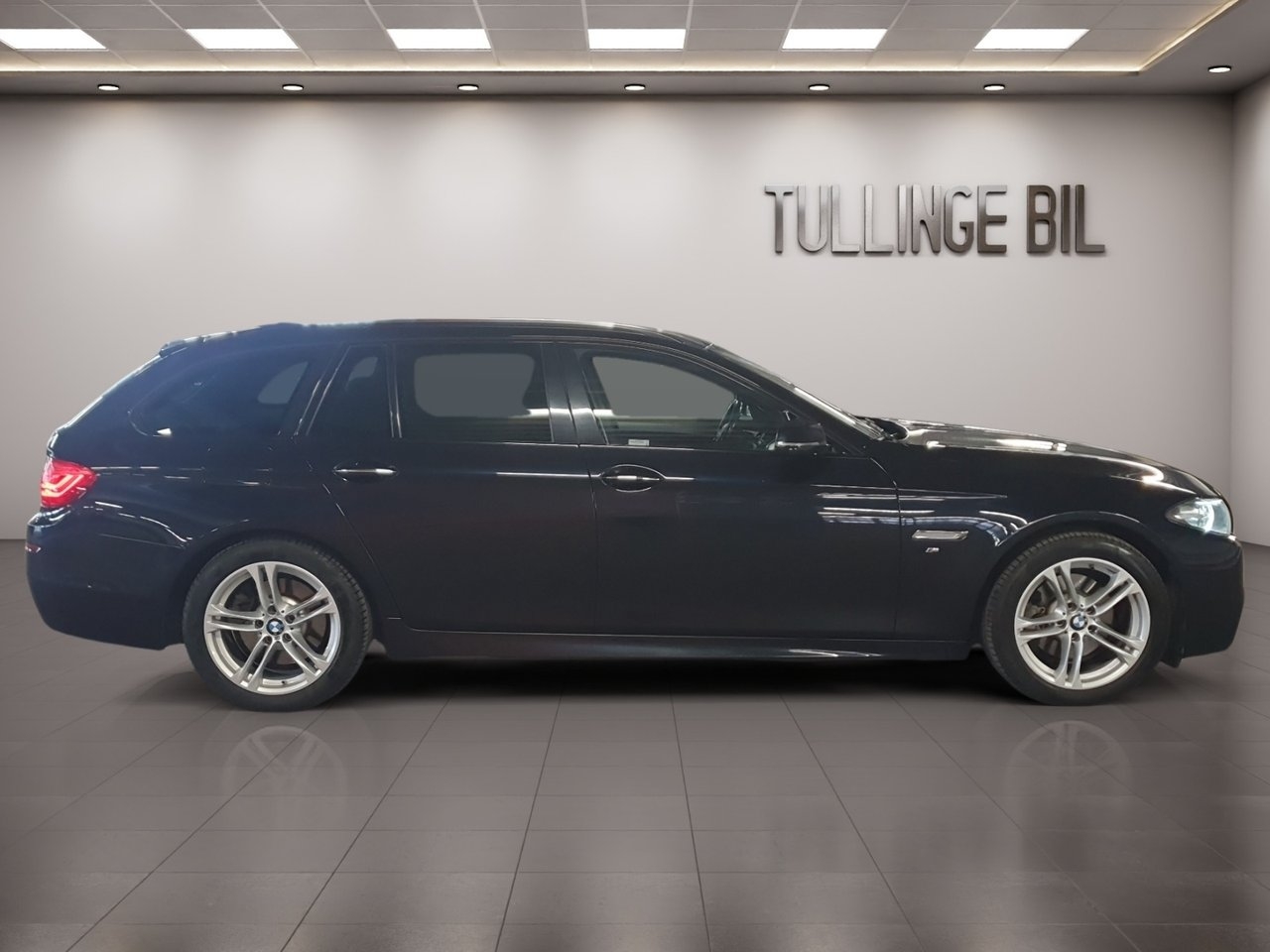 BMW 520 d xDrive Touring M-Sport 2017, bild 6/10