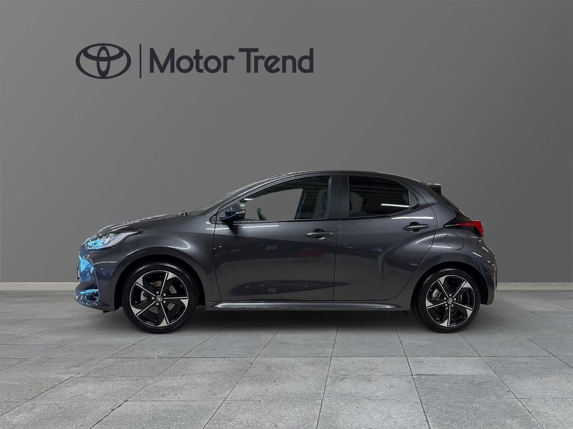 Toyota Yaris 2025, photo 3/10