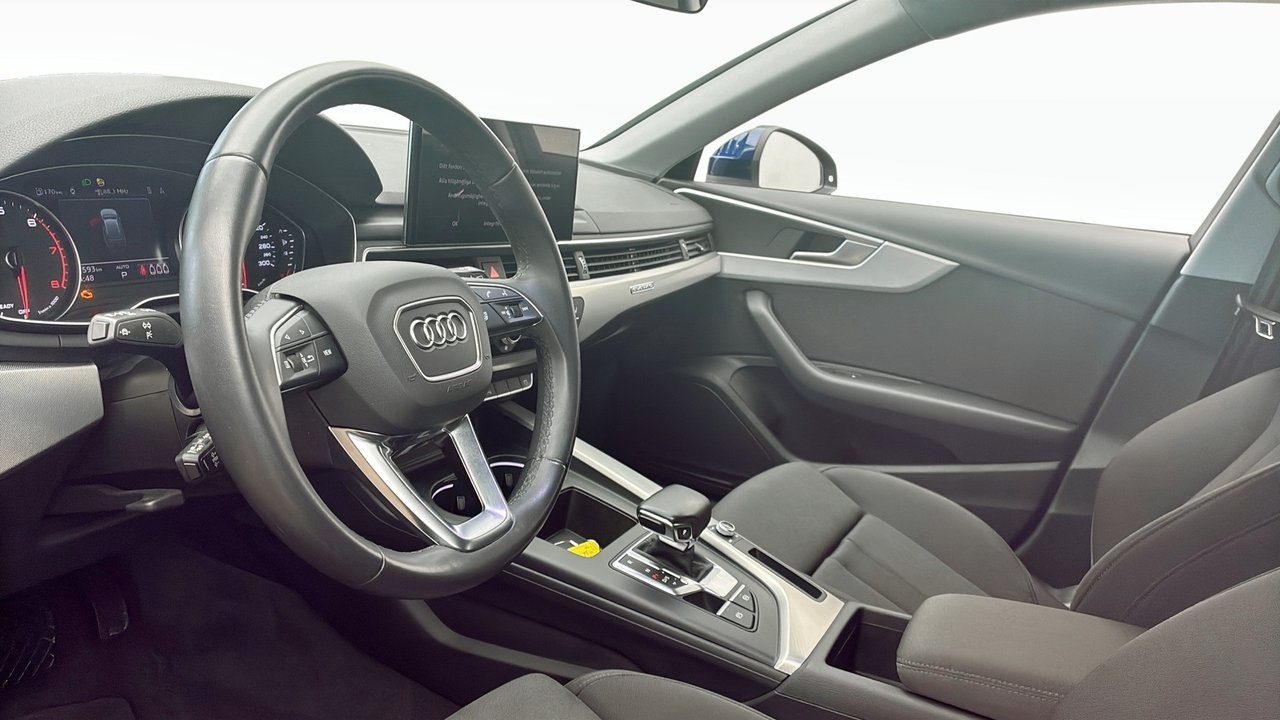 Audi A4 2024, kuva 7/10