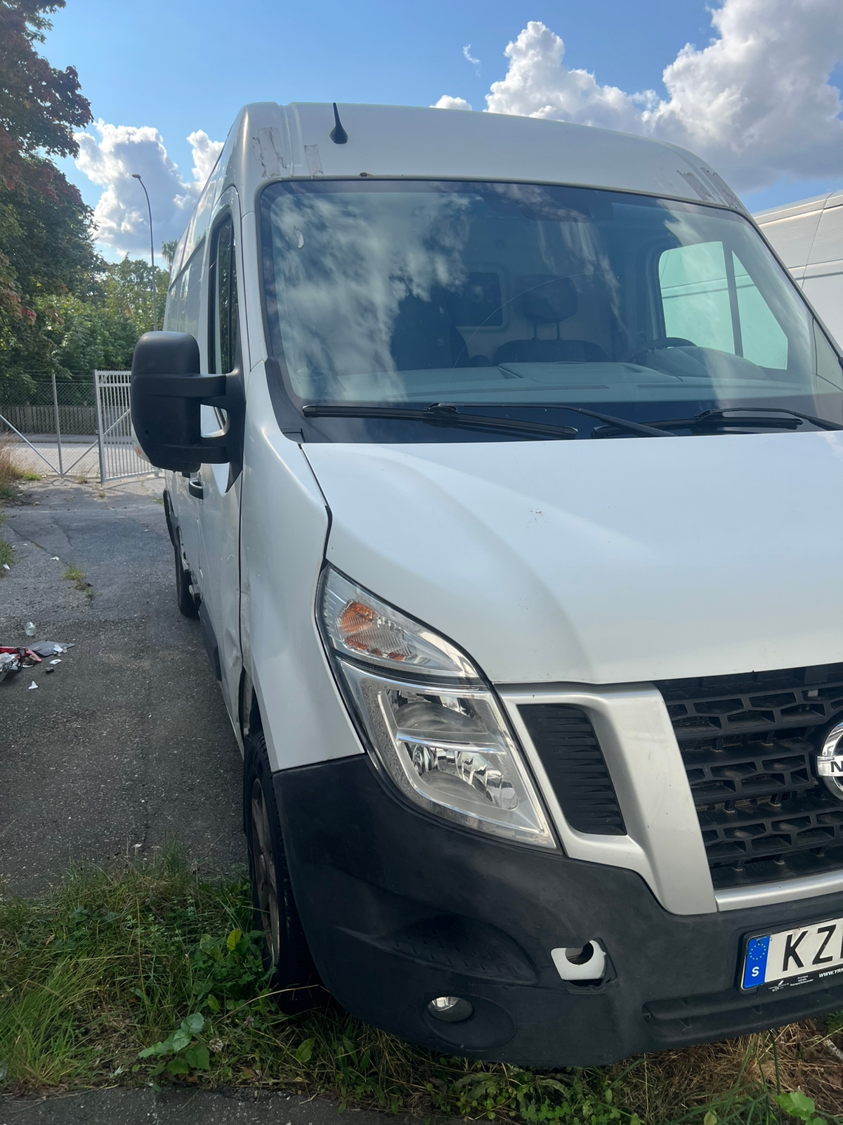 Nissan NV400