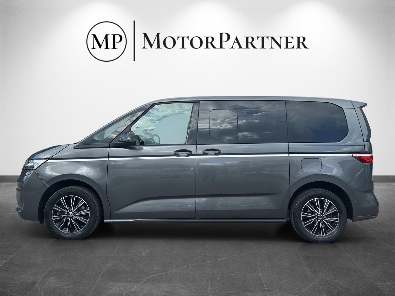 Volkswagen Multivan 2023, bild 4/10
