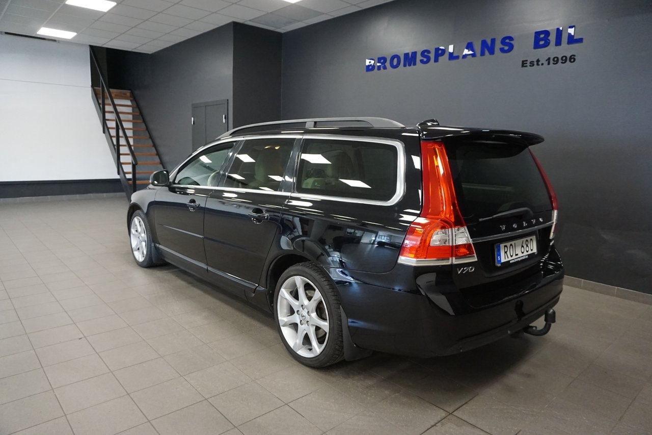 Volvo V70 2.0 Bi-Fuel Momentum Euro 5 2014, kuva 6/10