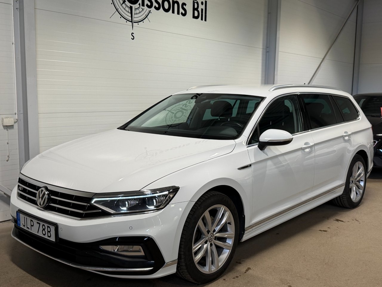 Volkswagen Passat 2020, bild 2/10