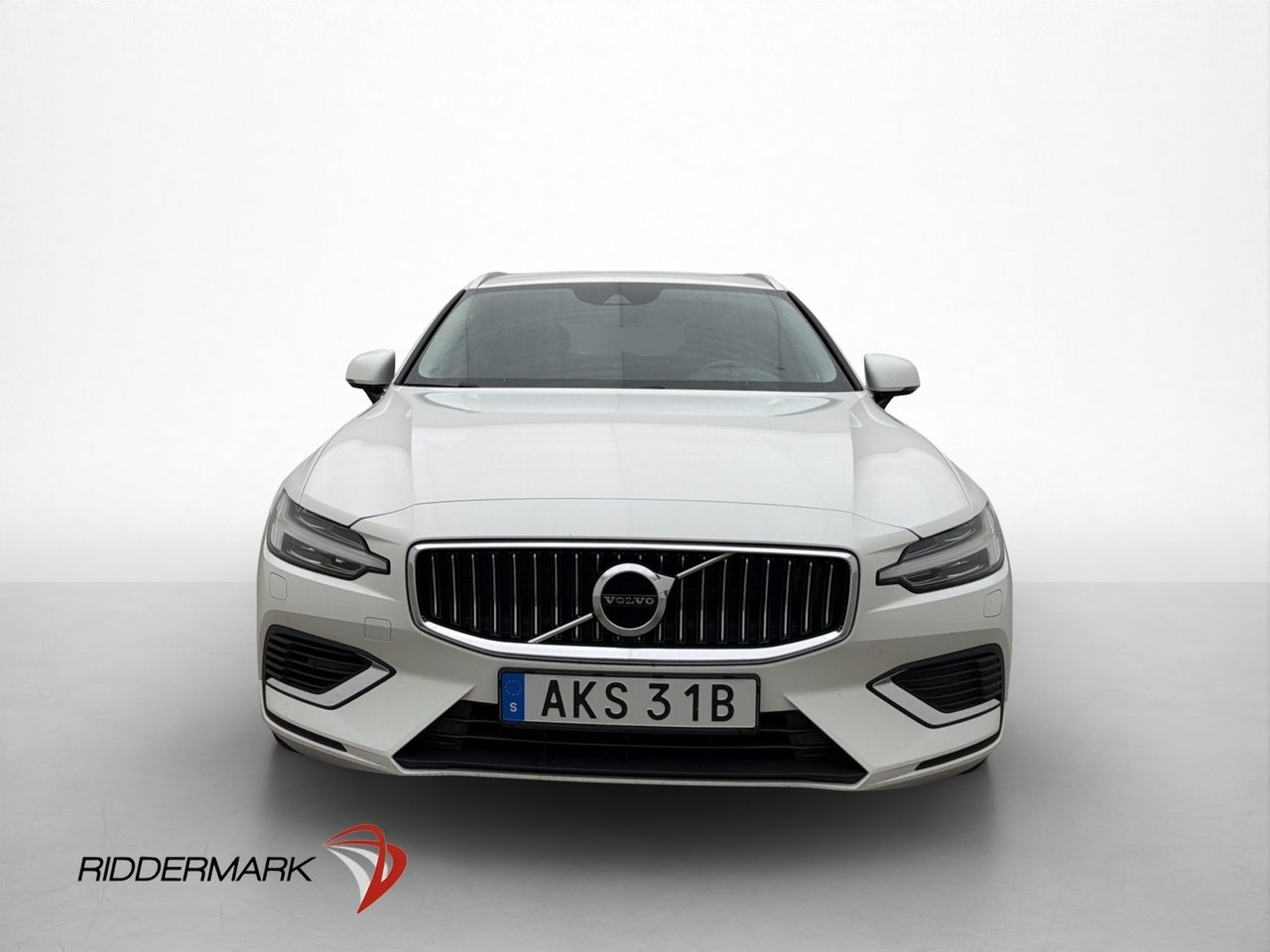 Volvo V60 2021, bild 2/32