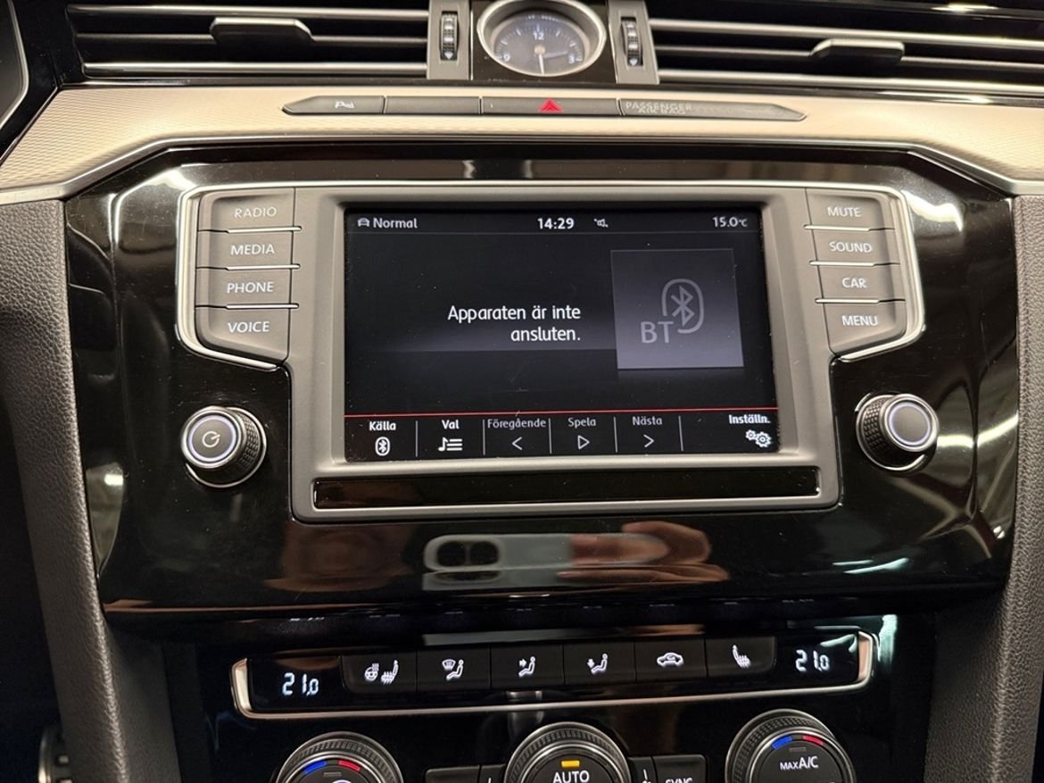 Volkswagen Passat 2016, kuva 7/10