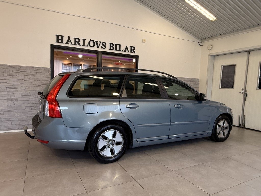 Volvo V50 D2 Momentum 115 hk /Dragkrok 2011, bild 6/10