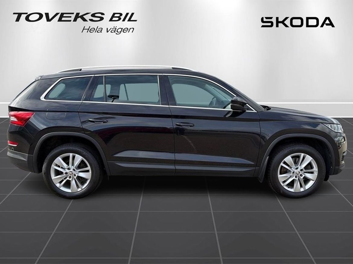 Skoda Kodiaq 2019, bild 2/12