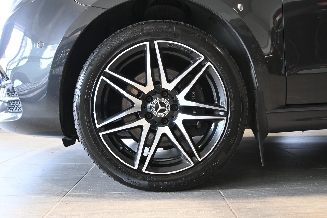 Mercedes-Benz V 2020, bild 6/10