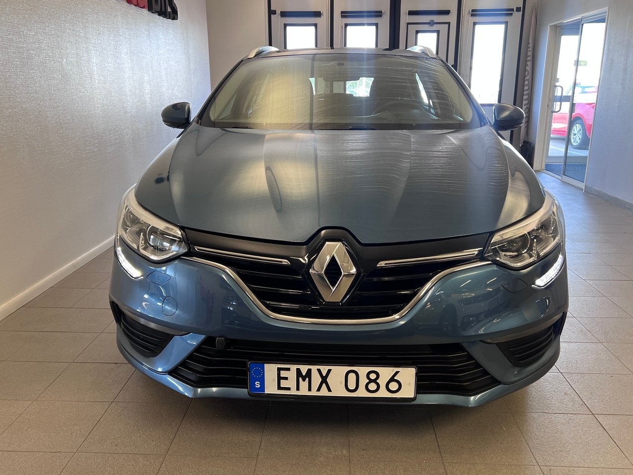 Renault Megane 2018, photo 3/10
