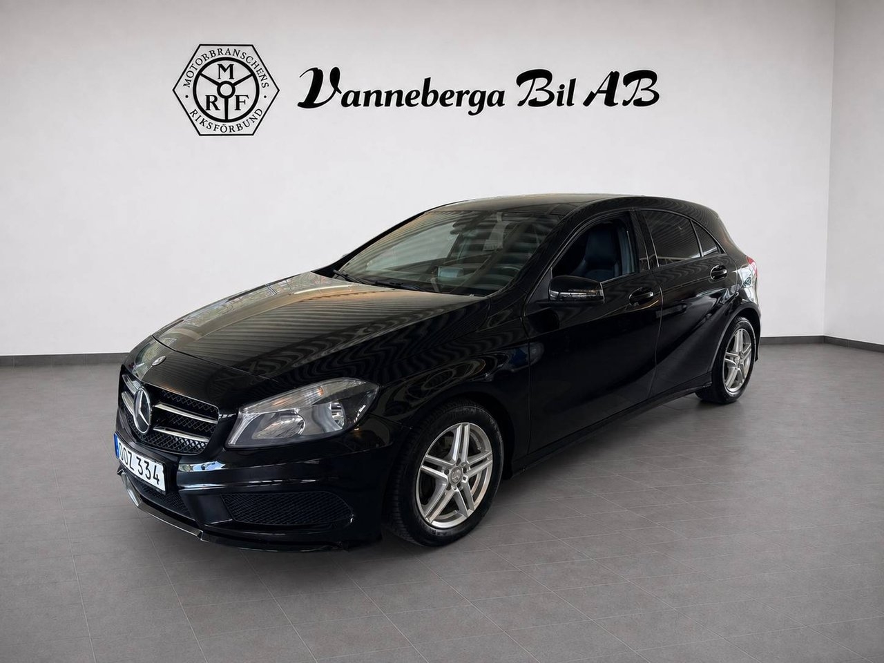 Mercedes-Benz A 180 AMG Line Euro 6 2014, bild 3/6