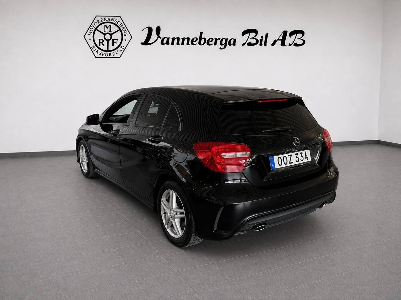 Mercedes-Benz A 180 AMG Line Euro 6 2014, bild 4/6