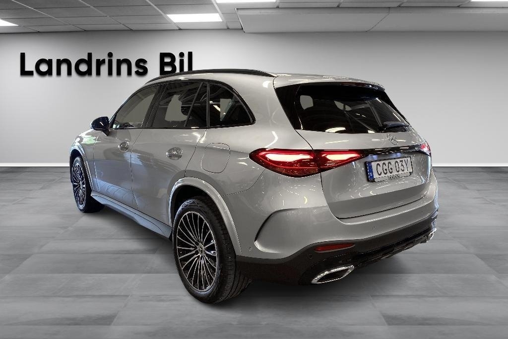 Mercedes-Benz GLC 2026, photo 6/20