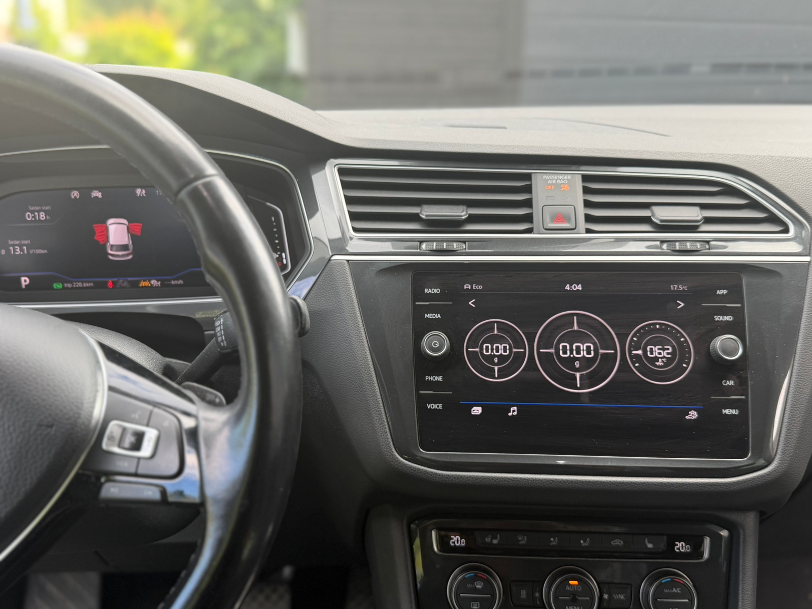 Volkswagen Tiguan 2020, photo 7/7