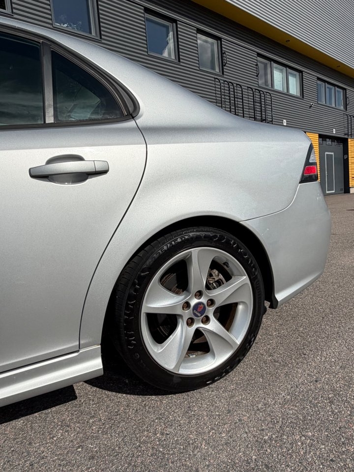 Saab 9-3 2011, bild 4/10