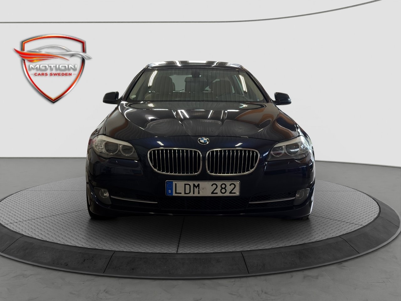 BMW 528 2011, kuva 2/10