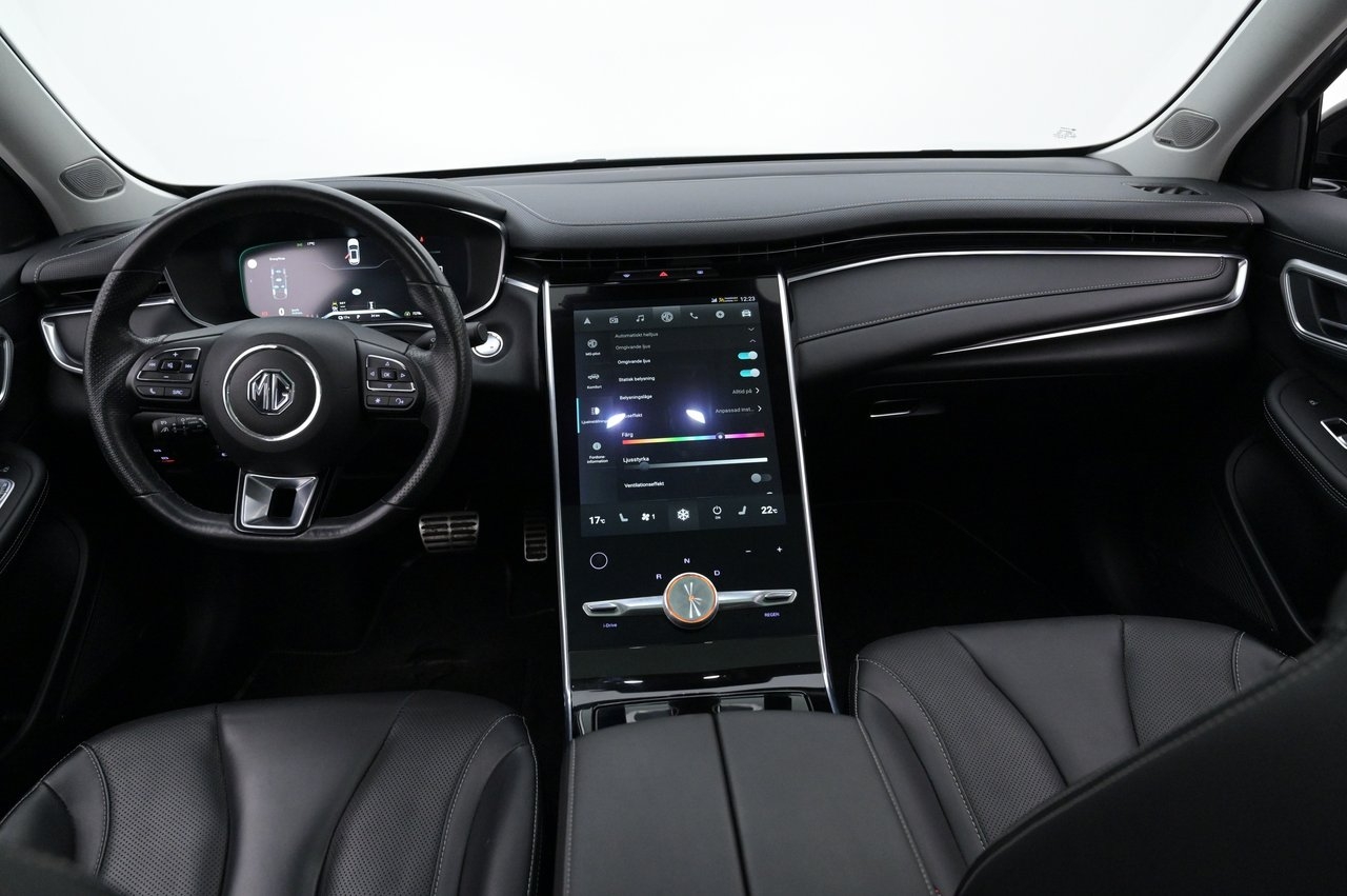 MG Marvel R AWD Performance Pano 2022, bild 6/10
