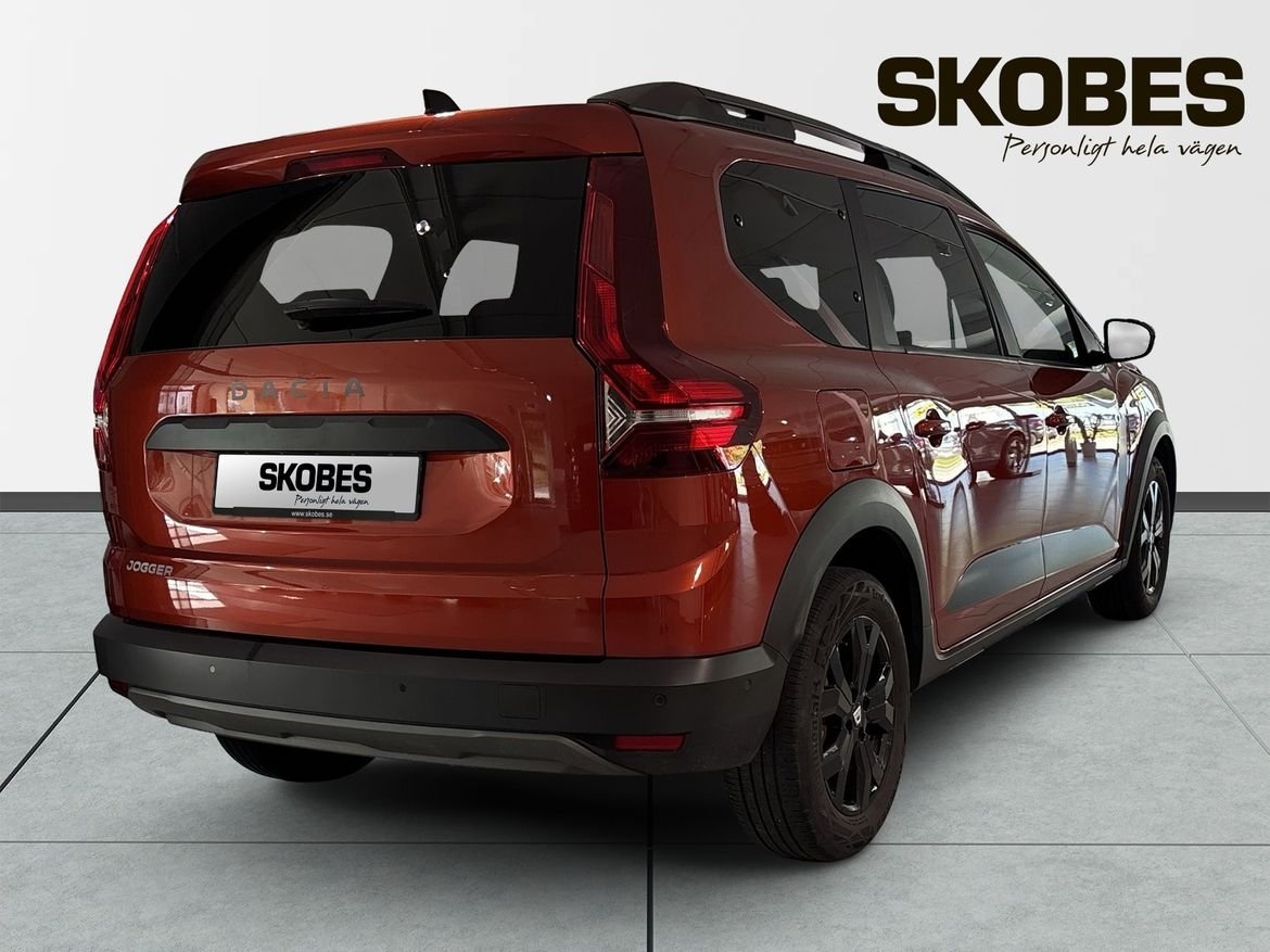 Dacia Jogger TCe 110 extreme 7 platser 2023, bild 7/10
