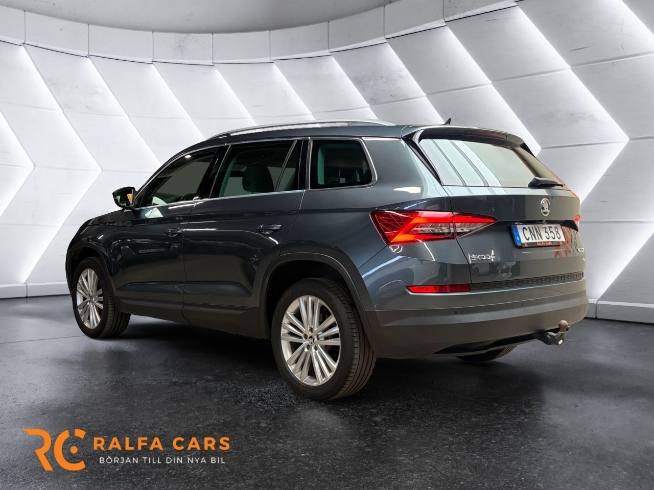 Skoda Kodiaq 2017, bild 4/10