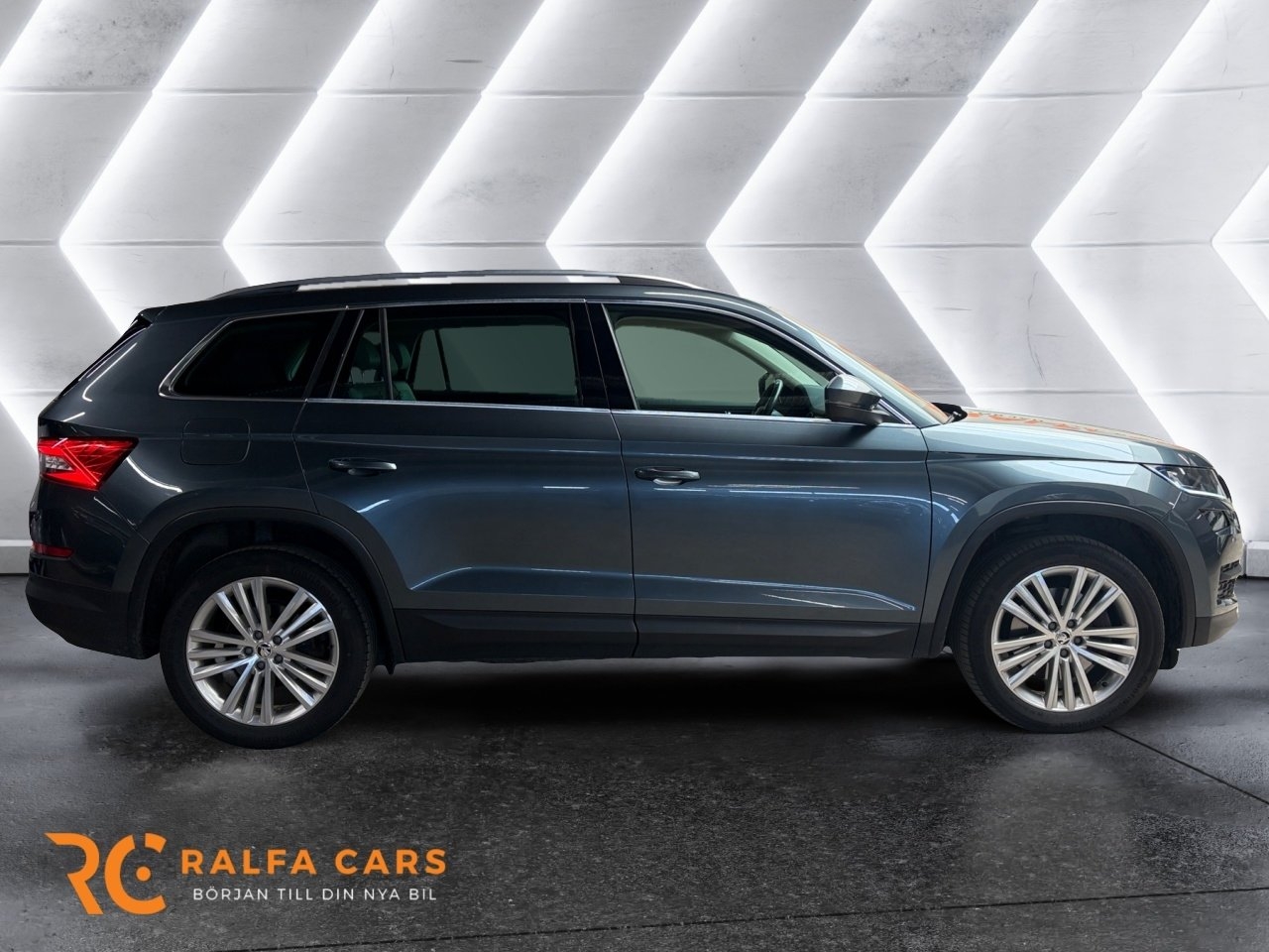 Skoda Kodiaq 2017, bild 6/10