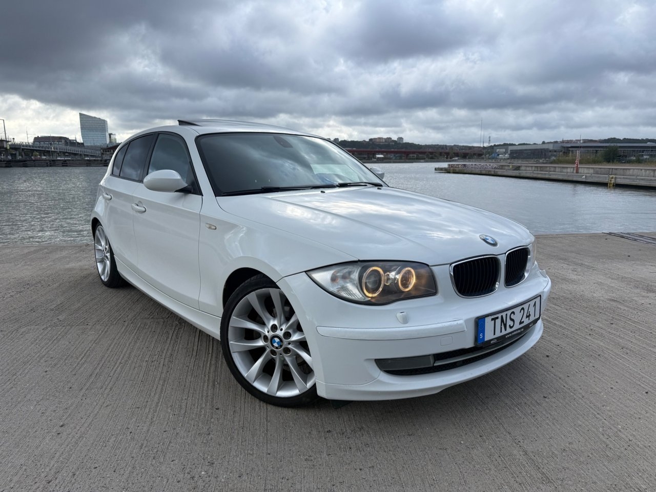 BMW 120