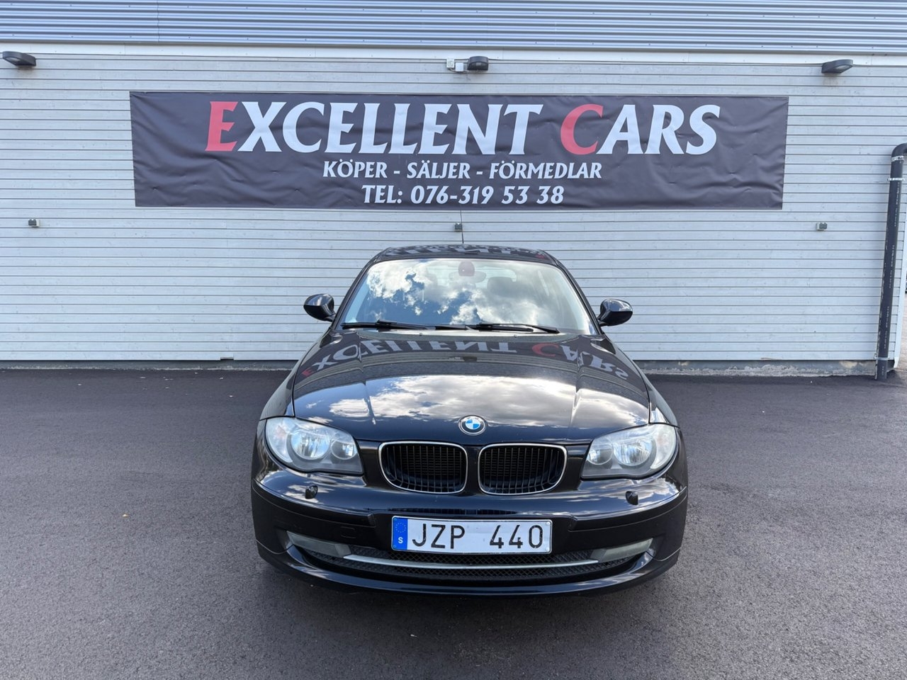 BMW 116 d 5-dörrars Comfort 2011, kuva 2/10