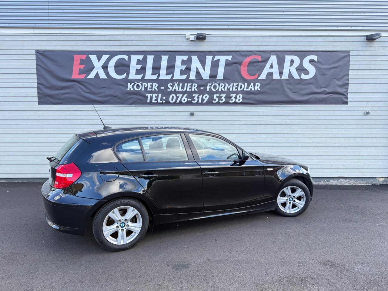 BMW 116 d 5-dörrars Comfort 2011, kuva 4/10