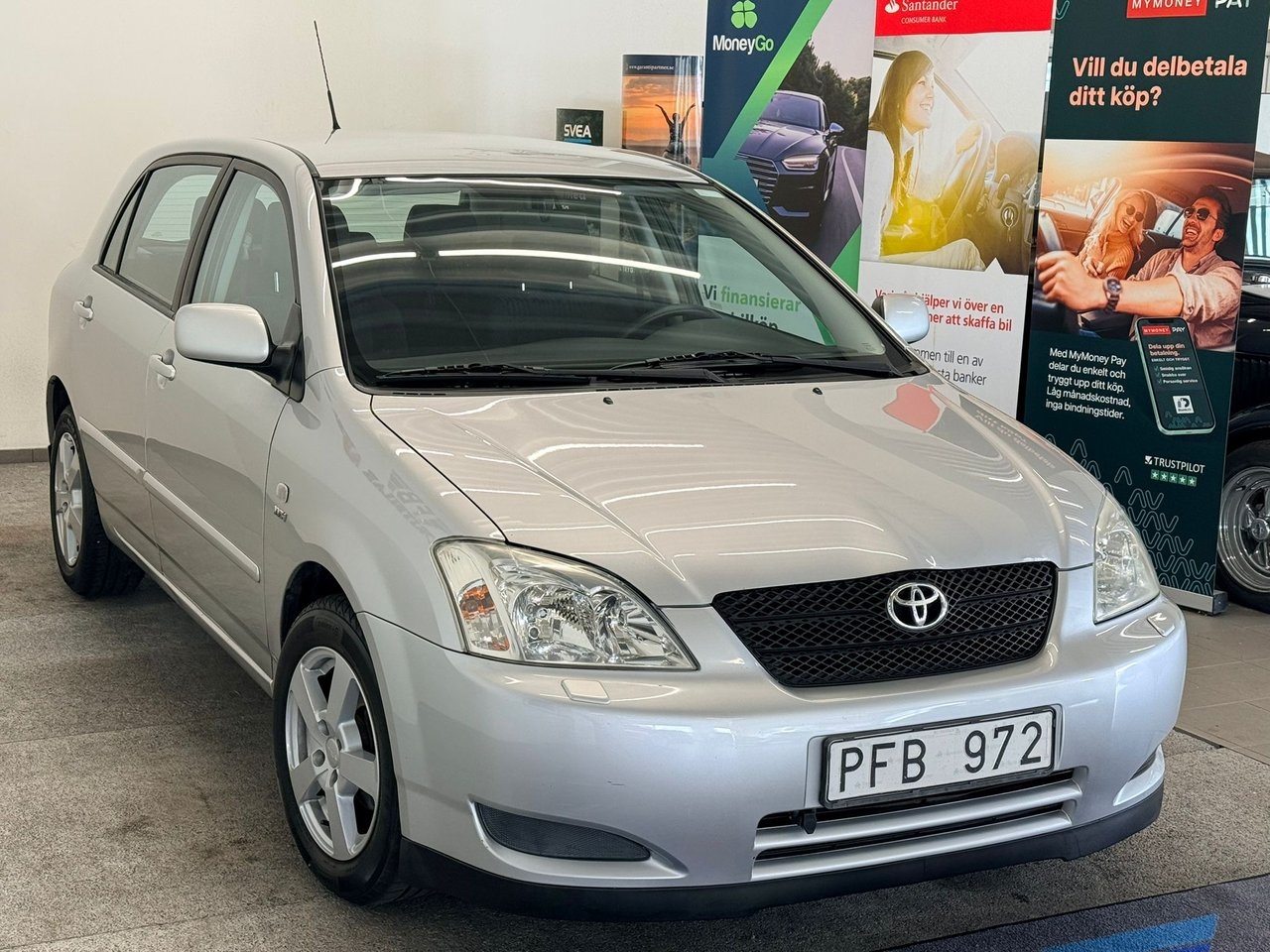 Toyota Corolla 5-dörrars 1.6 VVT-i 2003, bild 4/10