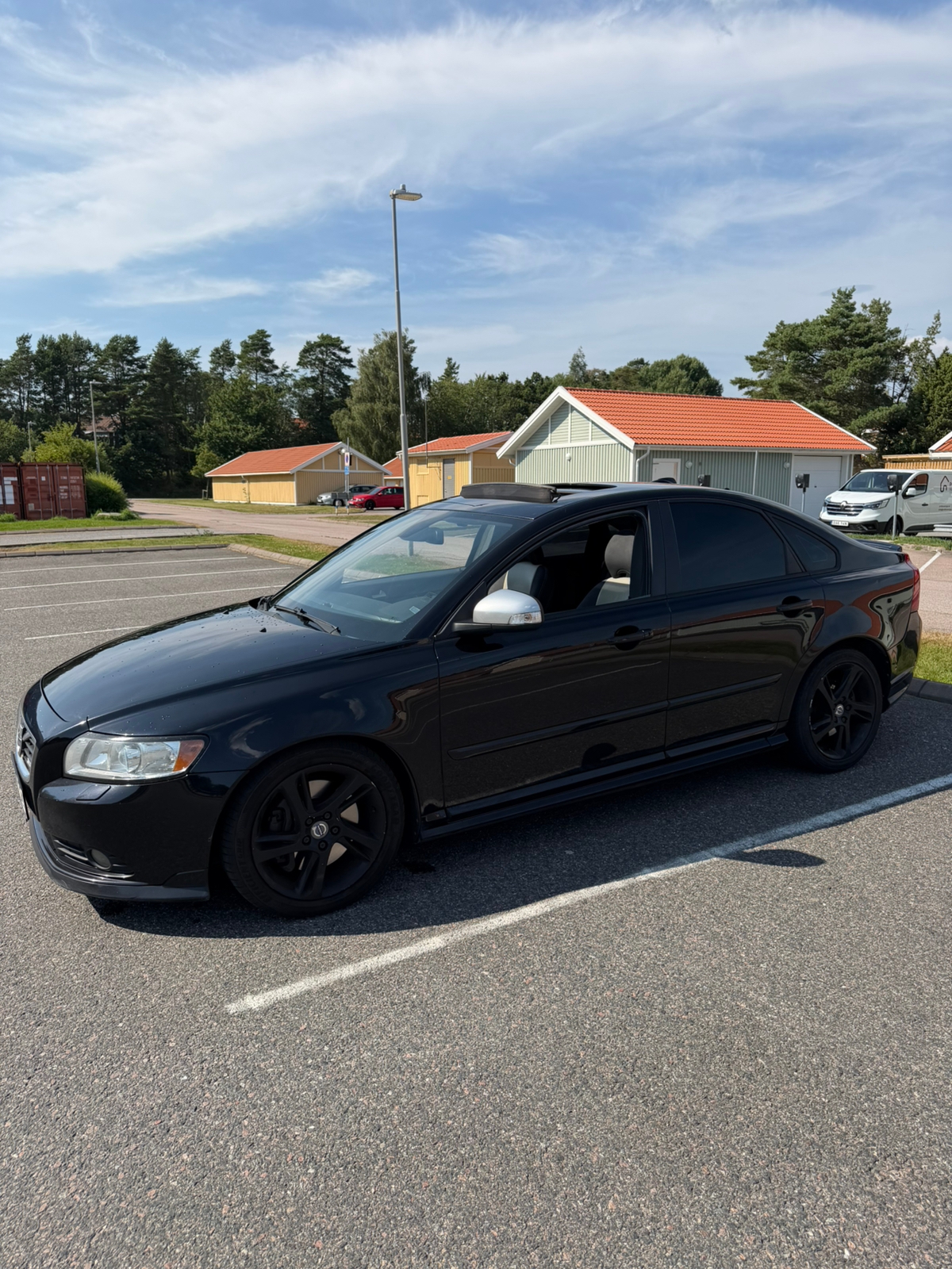 Volvo S40 D4 Geartronic R-Design 2011, bild 2/5