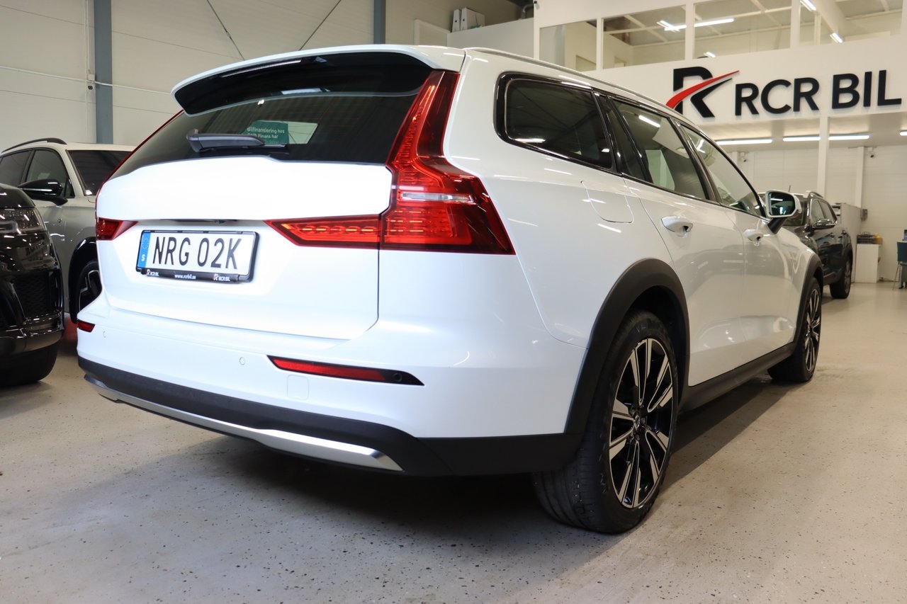 Volvo V60 Cross Country 2023, bild 5/10