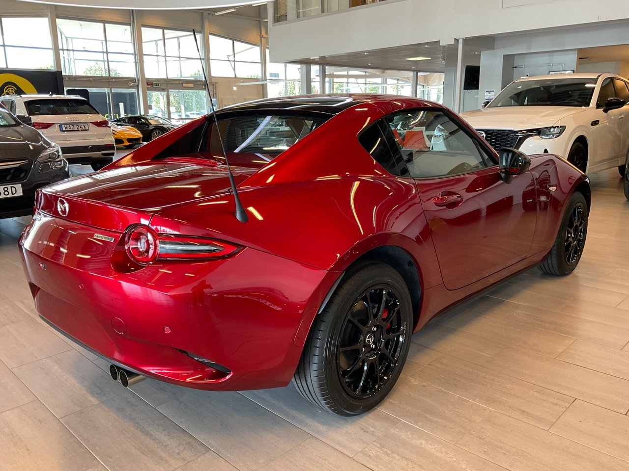 Mazda MX-5 1.5 SKYACTIV-G RF Homura 2026, bild 6/10