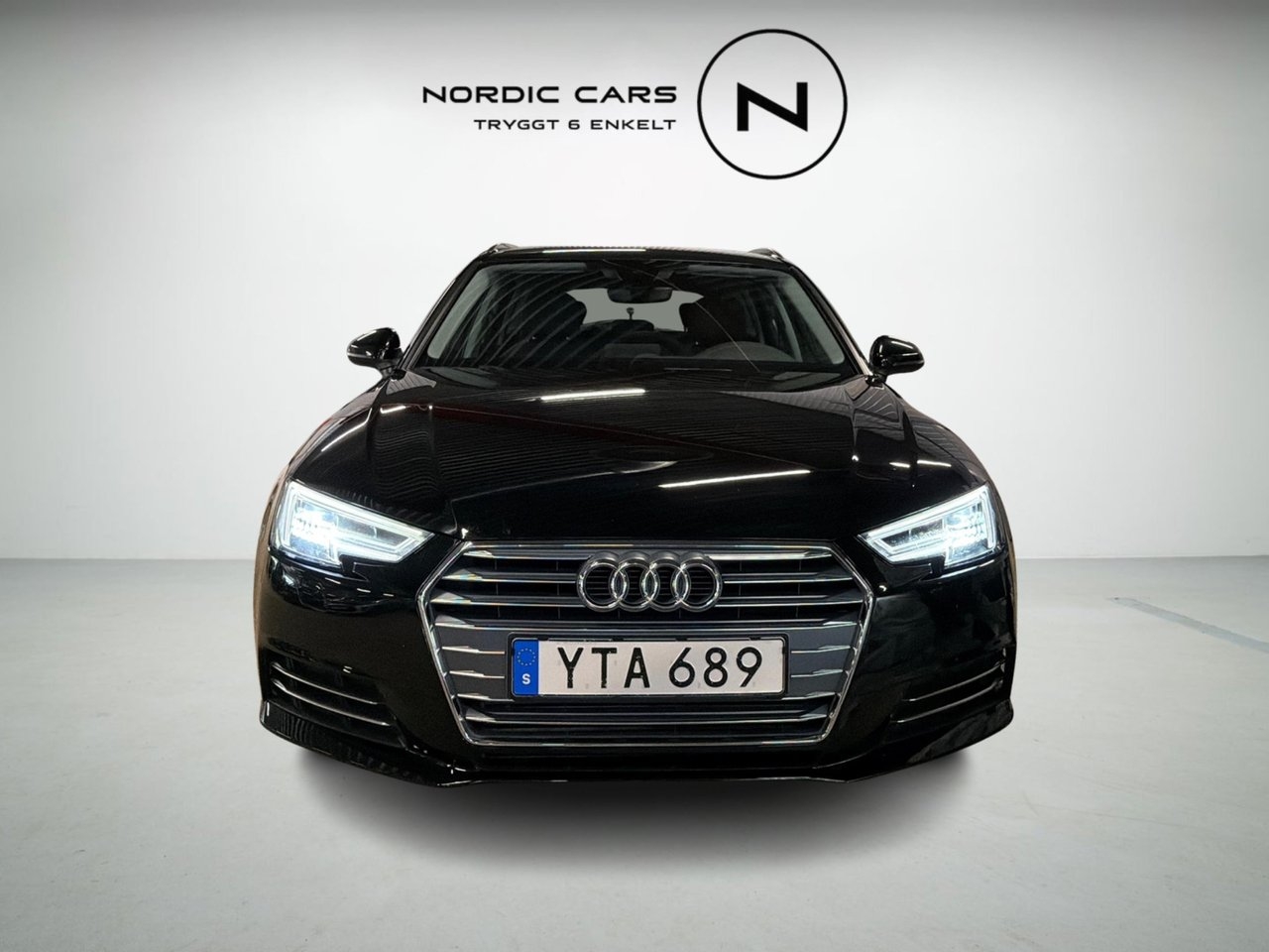Audi A4 2018, photo 4/10