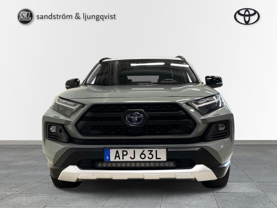 Toyota RAV4 2022, bild 2/10